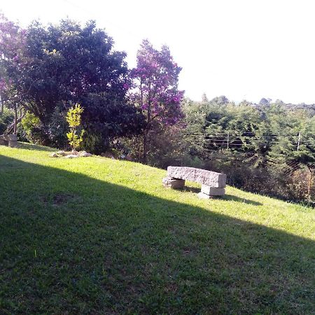 Stein Suites Campos do Jordao Luaran gambar