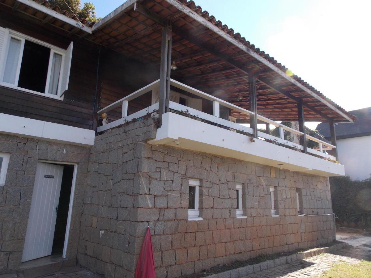 Stein Suites Campos do Jordao Luaran gambar